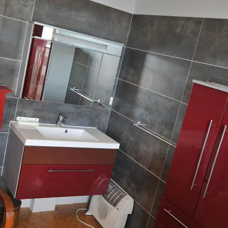 Cozy Holiday In With Sauna *